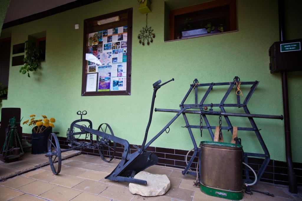 Penzion U Králíků Kurdějov Exterior foto